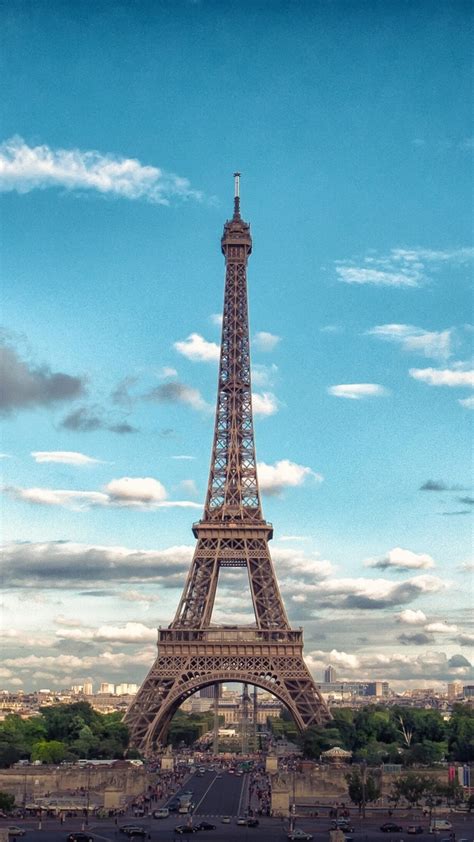 Eiffel Tower Front View Iphone Wallpaper Iphone Wallpapers