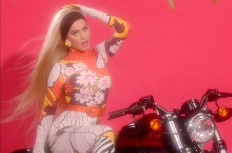 Katy Perrys Harleys In Hawaii Vertical Video Watch Billboard