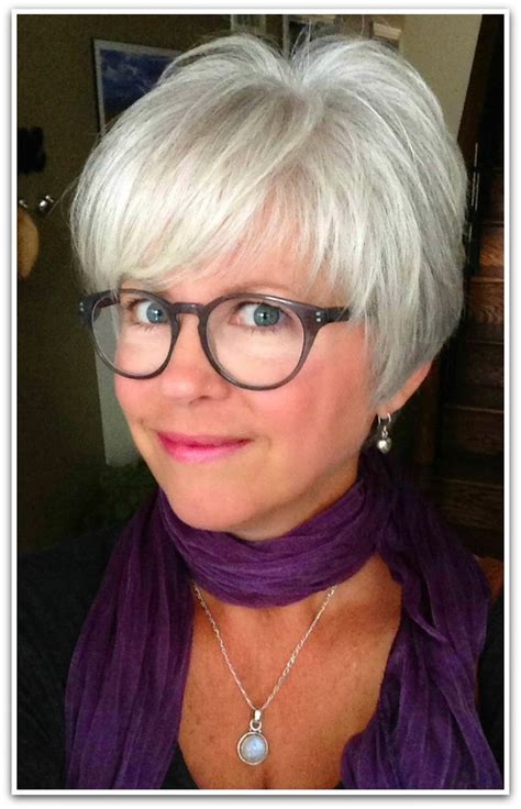 70 perfect medium length hairstyles for thin hair. Pin on grey matters