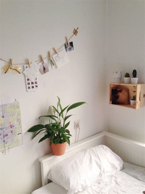 Check spelling or type a new query. green and white | Tumblr | Aesthetic bedroom, Wall decor ...