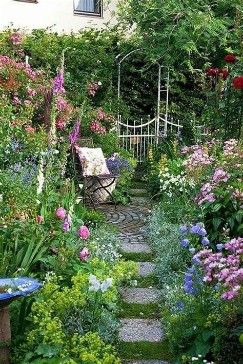 40 awesome secret garden design ideas for summer 8 small cottage garden
