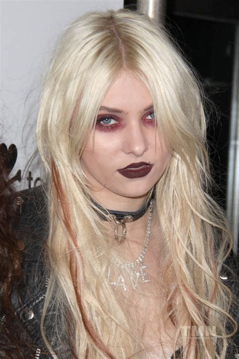 Picture Of Taylor Momsen