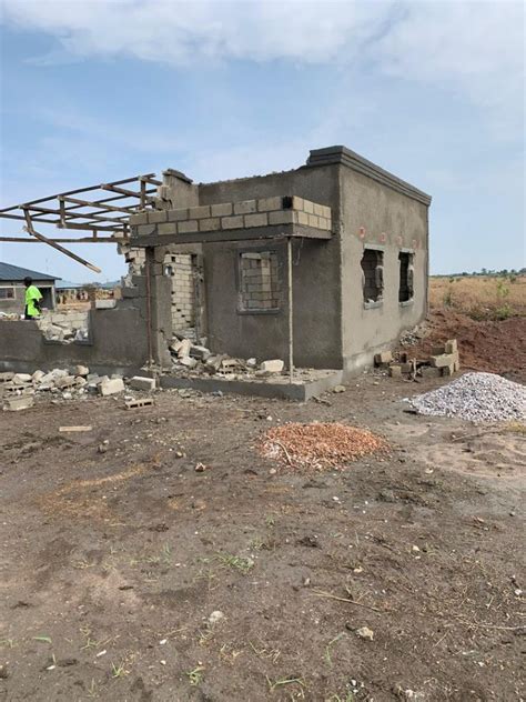 Zambian Army Demolishes Houses Built On Its Land Zambian Eye