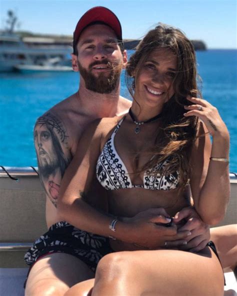 Lionel Messi Celebrates Girlfriend Antonella Roccuzzo S Birthday With My Xxx Hot Girl