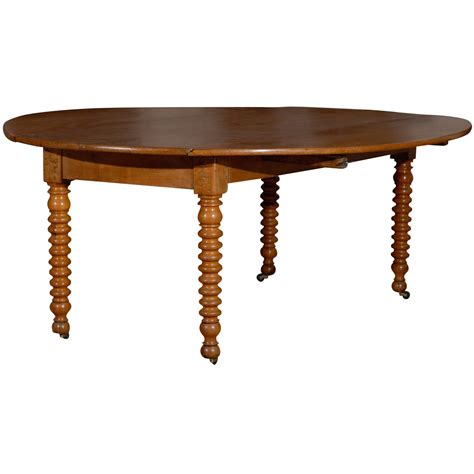 Show 35 71 per page. Louis Philippe Dining Table For Sale at 1stdibs