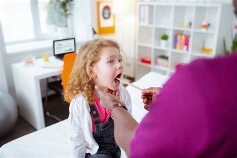 What To Give A Child With A Sore Throat Ultra Chloraseptic