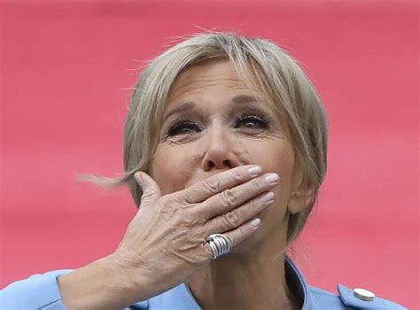 On Soffre La Même Bague à 100 Euros Que Brigitte Macron Découvrez La