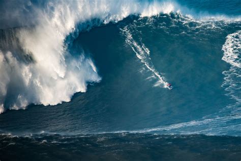 Became a world famous surf spot and entered in the guinness book of records by its gigantic waves. Biggest Nazaré Ever? - SURFER Magazine