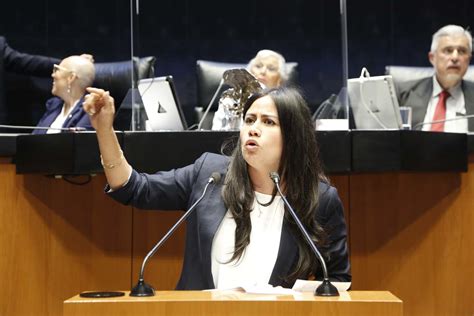 Senadora Indira Rosales San Román reservas al dictamen de la Ley