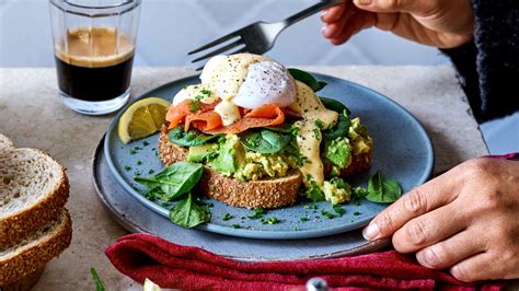 Smashed Avo Toast With Poached Eggs And Hollandaise Sauce Recipe Coles