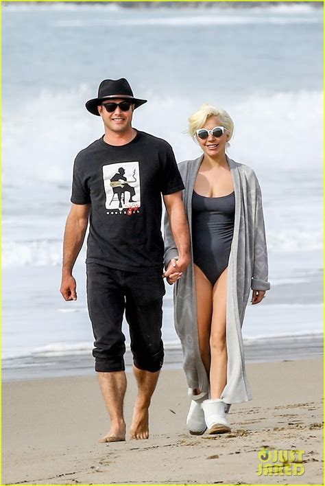 Lady Gaga And Taylor Kinney Hit The Beach After The Globes Photo 3550980