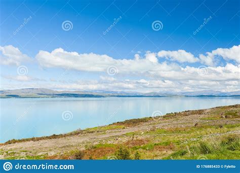 Lake Pukaki In New Zealand Stock Image Image Of Shore 176885433