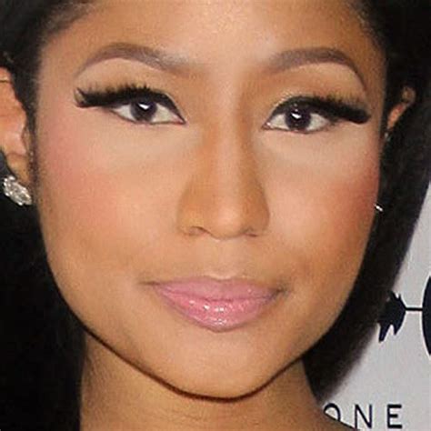 Nicki Minajs Makeup Photos And Products Steal Her Style