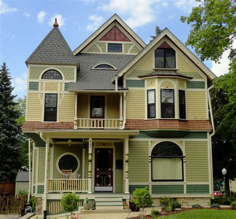 Chicago Award Winner Historic House Colors