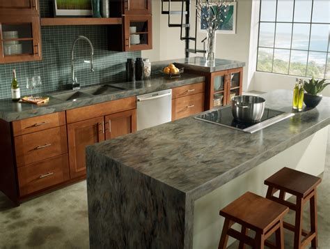 Green Marble Kitchen Island In A Natural Wood Color Modern Kitchen
