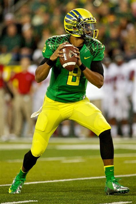 46 Marcus Mariota Oregon Ducks Wallpaper Wallpapersafari