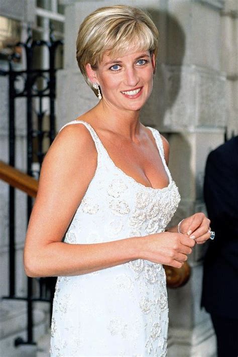55 Of Princess Dianas Best Hairstyles Lady Idee Per Acconciature Diana