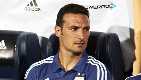 No había mejor momento que este. Lionel Scaloni Quiere Entrenar al Deportivo de La Coruña ...