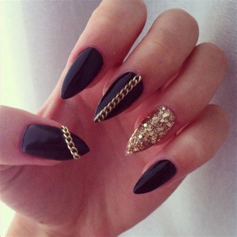 30+ chic ideas for black stiletto nails | naildesignsjournal.com. 15 Fabulous Stiletto Nail Ideas - Pretty Designs