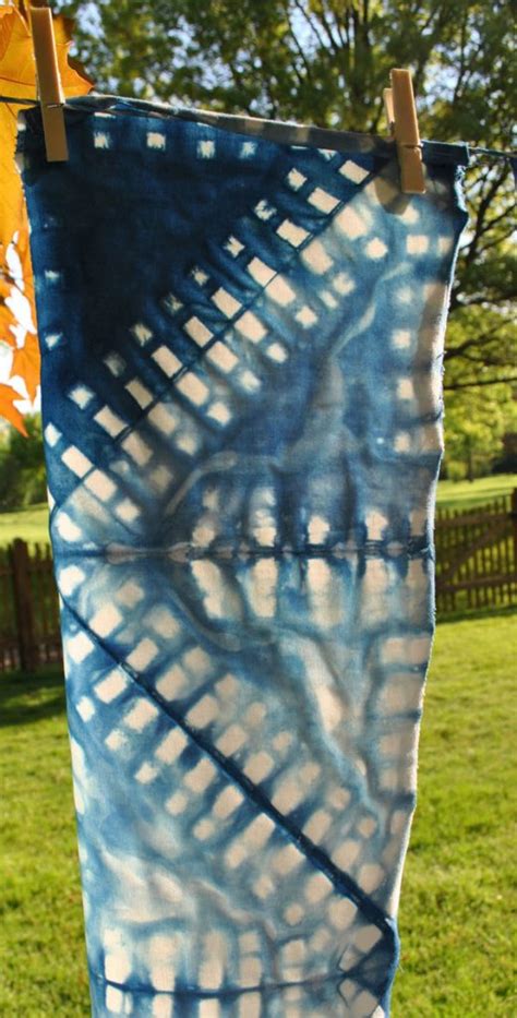 Shibori Tie Dye Folding Techniques