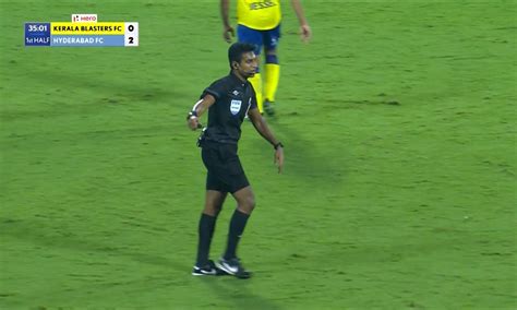 Isl Referee Disallows Goal After Watching Stadium Display