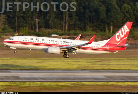 B 7371 Boeing 737 89p China United Airlines F3e1988 Jetphotos