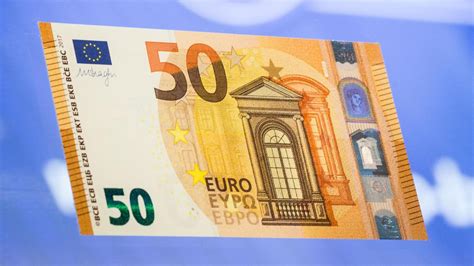 Neuer 100 euroschein bei amazon. Neuer 50-Euro-Schein: So erkennen Sie, ob er echt ist