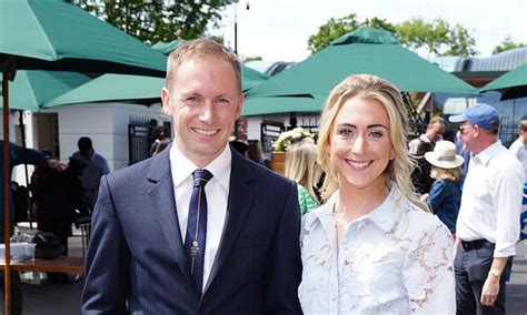 Laura Kenny Is Pregnant Olympic Cyclist Confirms She And Husband Jason