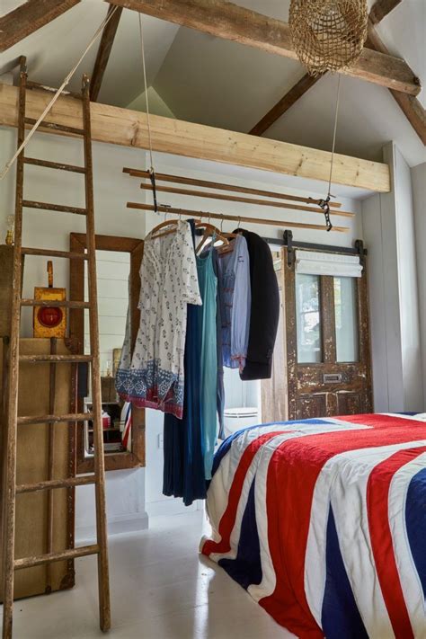Mangapa branz btr tidak ikut serta di msc 2021? Eclectic Home Tour - Filly Island | Farmhouse bedroom ...
