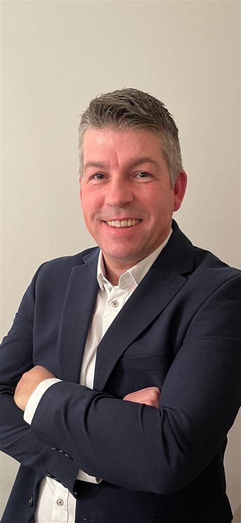 Lee Fox Appointed New Md For Cox Automotive Vehicle Solutions Am All About Corporate Seo