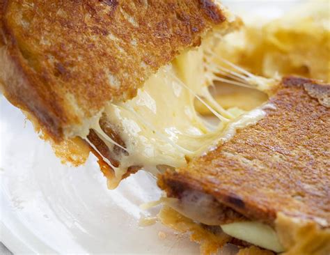 Apple Gouda Grilled Cheese I Am Homesteader