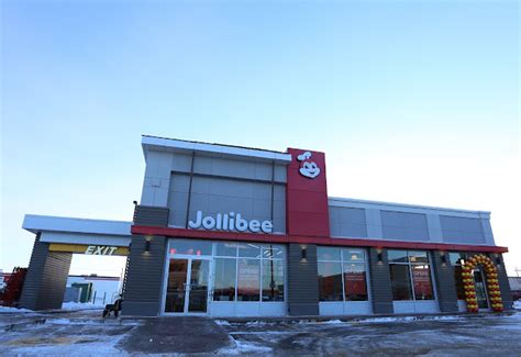Jollibees First Canadian Branch Warms Up Winnipeg Food Travel And