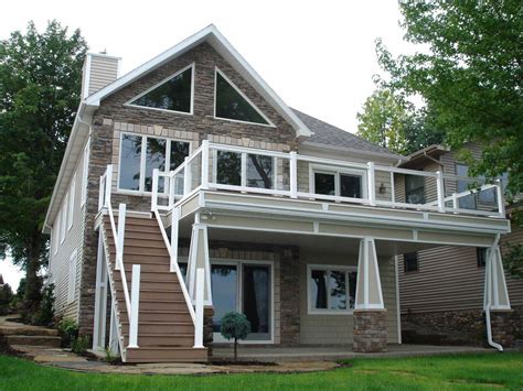 Build a new home with all of the features you long for including a walkout basement and have the ability to expand the amount of living space by finishing this part of your home in the future. Waterfront House Plans Walkout Basement Modern Lake ...