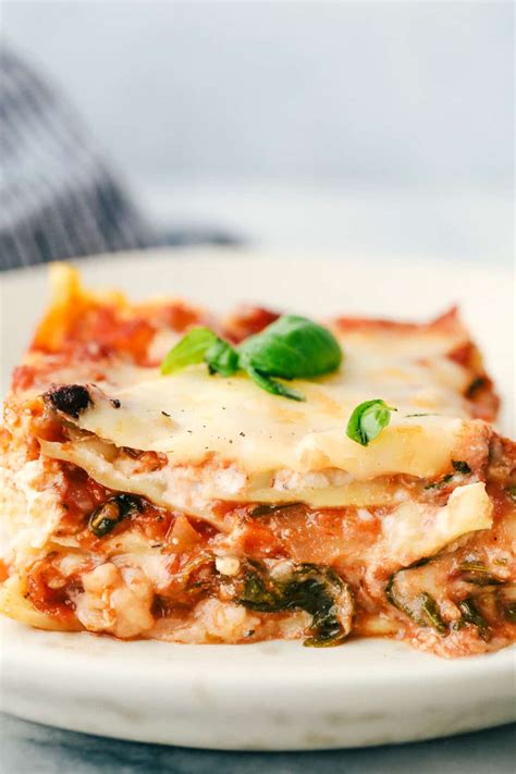 How To Make Vegetarian Lasagna Step By Step The Recipe Critic