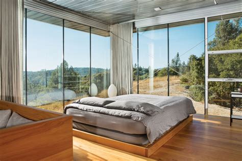 25 Cool Glass Bedroom Designs To Dream About Godfather Style