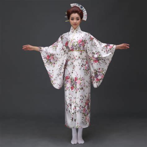 Free Shipping White Traditional Japanese Kimono Vintage Yukata Haori