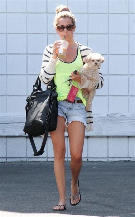 Casual And Cute Ashley Tisdale Ashley Tisdale Style Fashion