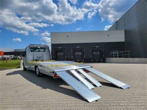 Mercedes Benz Sprinter 319 Autotransporteroprijwagen Rampa