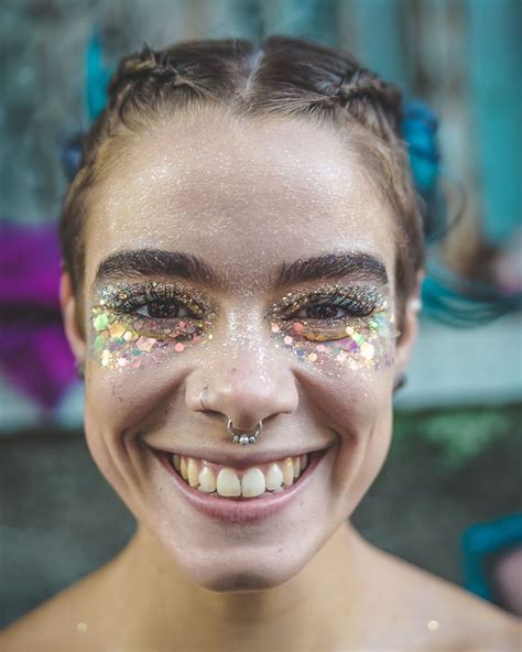 My 59 Photos Of People With The Most Creative Costumes And Makeup Spotted At Rio Carnival Rio