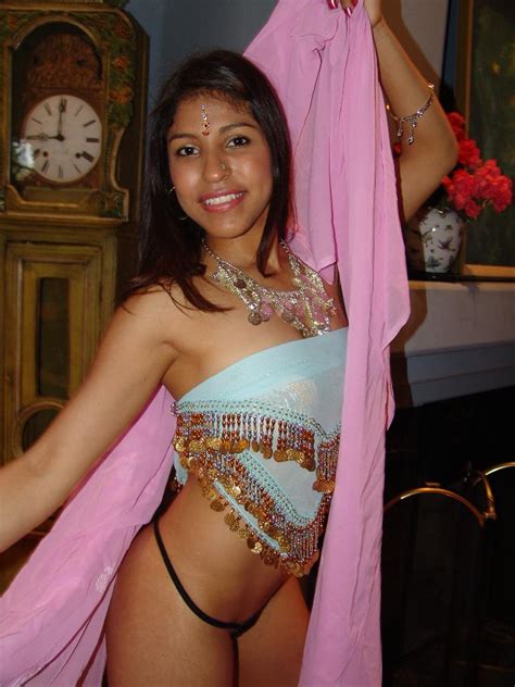 Cute Indian Pornstar Mehla Strips Off To Br Xxx Dessert Picture