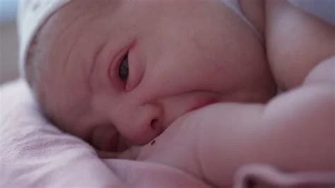 Close Up Portrait Face Newborn Naked Bab Stock Video Pond