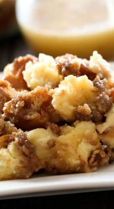 In another bowl, combine and crumble together brown sugar, butter and pecans. The Best Bread Pudding | Recipe in 2020 | Best bread ...