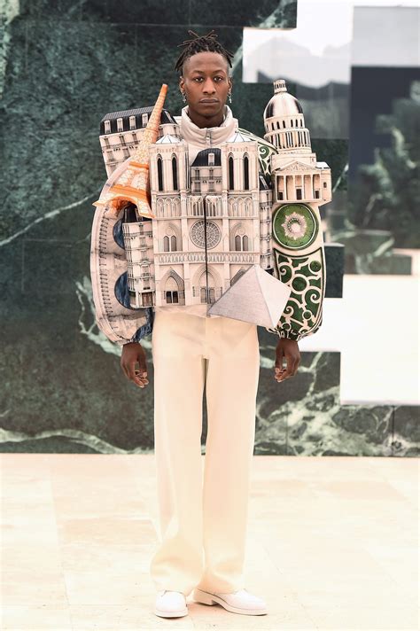 In Review Virgil Abloh Brings Louis Vuitton Home With Fall 2021