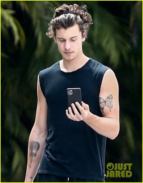 Full Sized Photo Of Shawn Mendes Shows Bicep Tattoo Morning Stroll 02