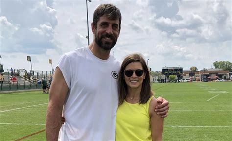 Aaron Rodgers Makes His Opinion On Danica Patrick Very Clear The Spun