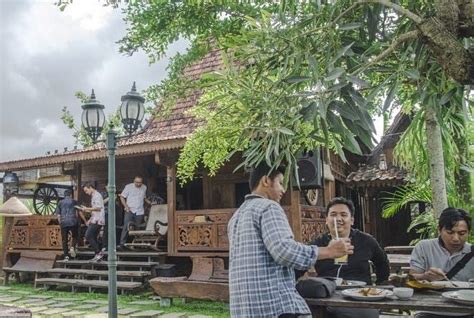 45 tempat wisata di jogja terbaru dan paling hits dikunjungi tahun 2020. Tempat Kuliner Instagramable di Jogja Tahun 2019 - Wedang ...