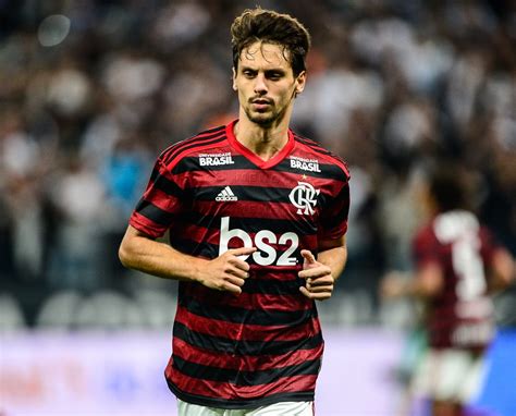 €6.50m* aug 17, 1993 in.facts and data. Absoluto no Flamengo, Rodrigo Caio mantém serenidade à ...
