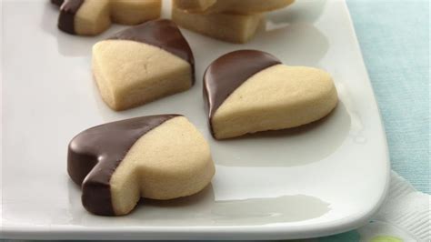 Chocolate Dipped Shortbread Cookies Recipe Lifemadedelicious Ca