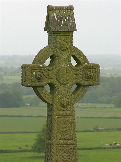 The Celtic Cross Design And History Celt Iberia Traders
