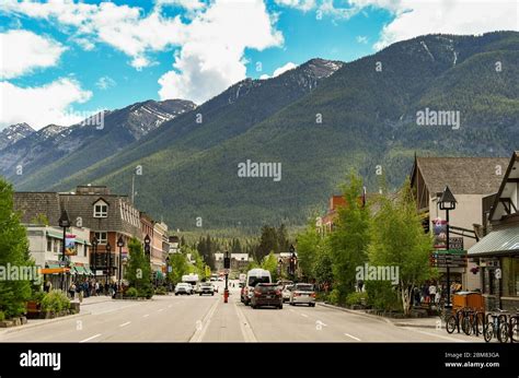Banff Ab Canada June 2018 Main Street In The Centre Of Banff Stock